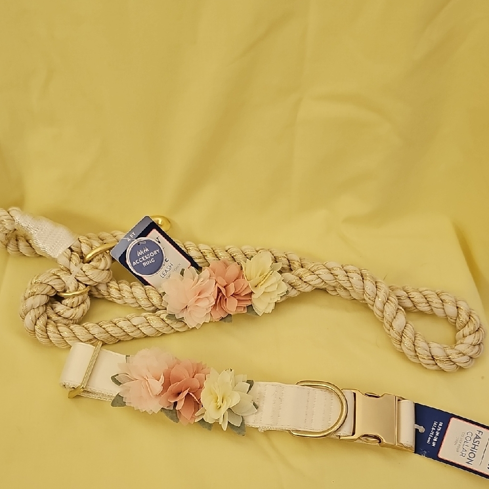 Floral Accent Dog Collar and Rope Leash Set - Cream and Peach TOP PAW SIZE XL